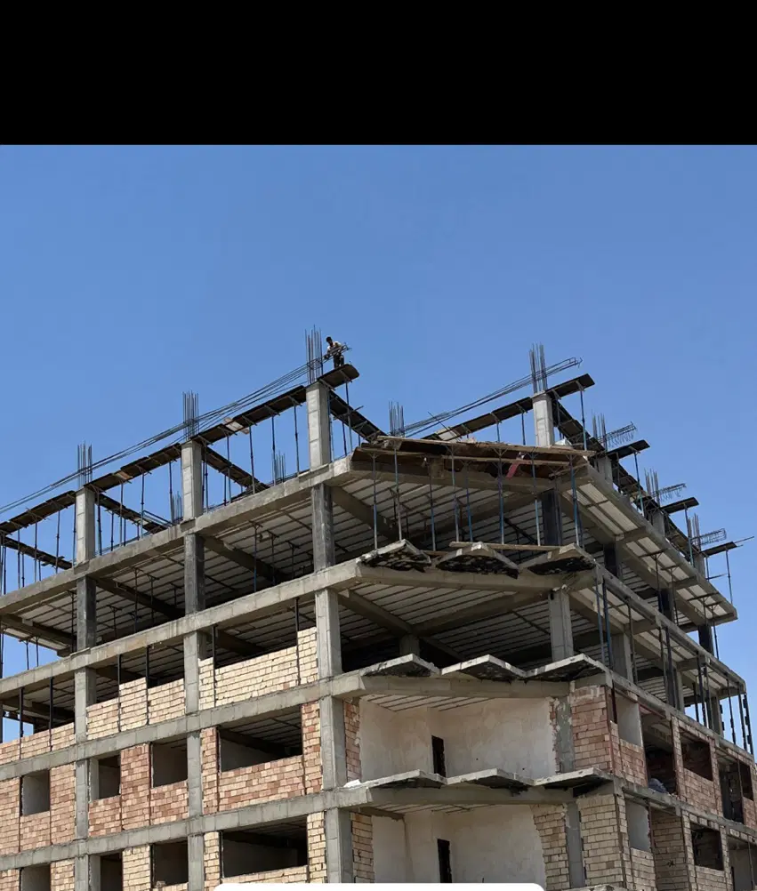 پیش فروش_۸۱متر_آسانسور و پارکینگ دار