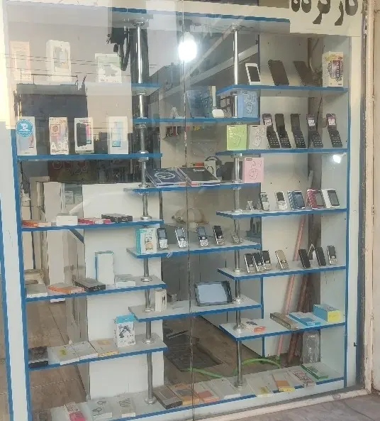 اجاره ویترین موبایل