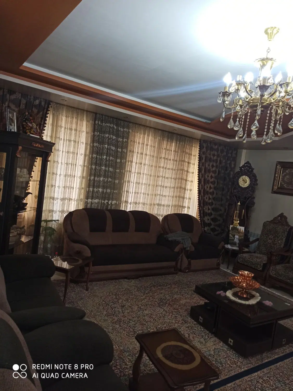 آپارتمان 175 متری تک واحدی هوشنگ مرادی