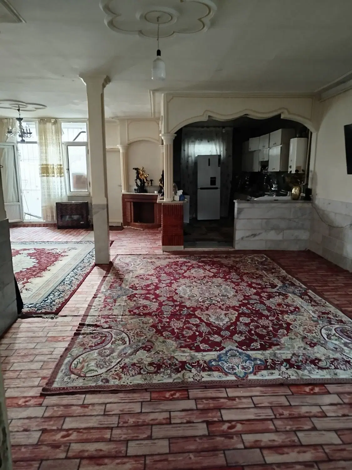 خانه ویلایی دربست ،نورگیر عالی