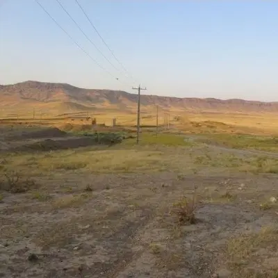 زمین اوزینه
