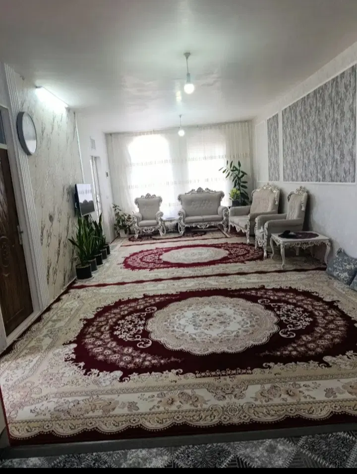خانه و مغازه به متراژ700متر مناسب کارگاه وکسب وکار
