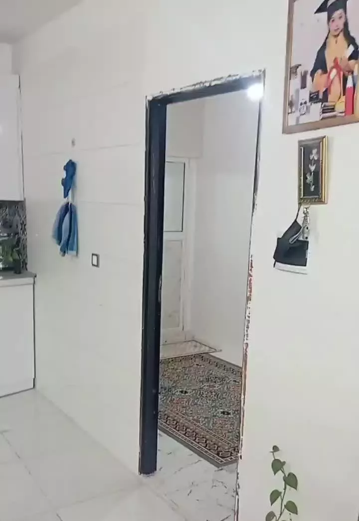 ۵۰ متر طبقه ۲ توس ۹۷ الزهرا ۱۴