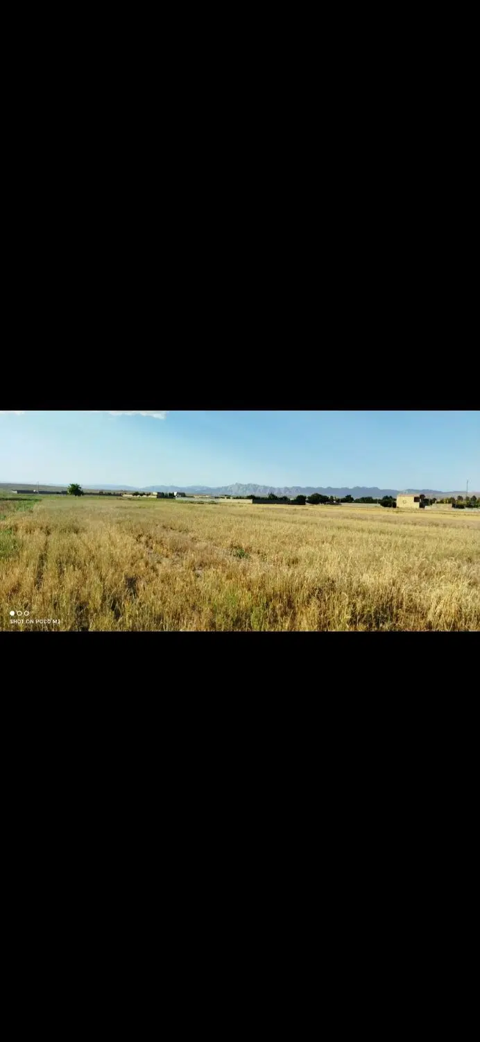فوری زمین با سند ملکی و یک ساعت آب