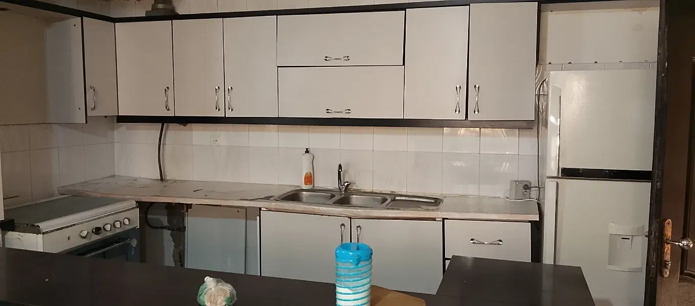 آپارتمان ۶۰ متری میرزایی