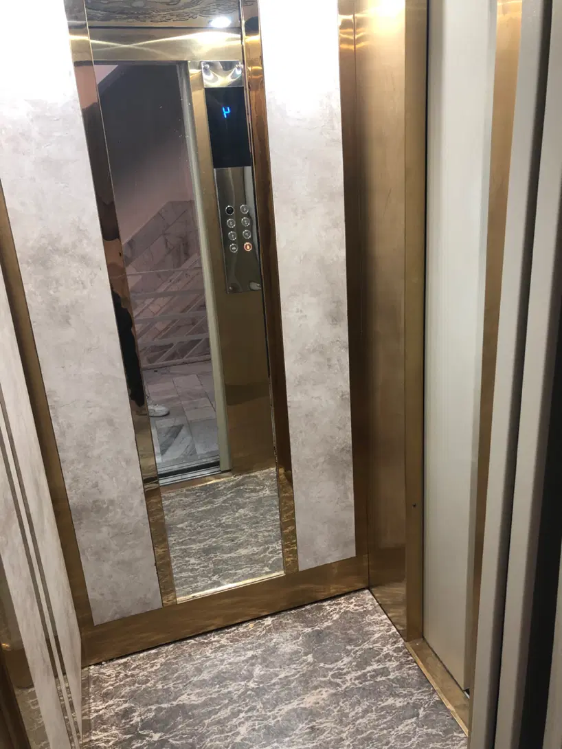 مطهری۷۰متری۲پارکینگ سندی روبه نماسمت نبوت و اردلان