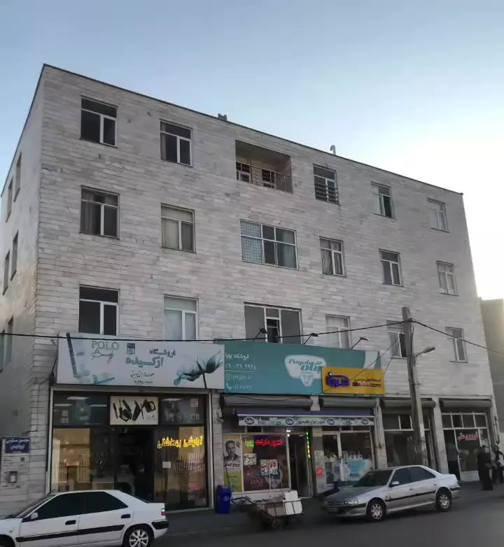 شهرک سینا ۶۰ متر