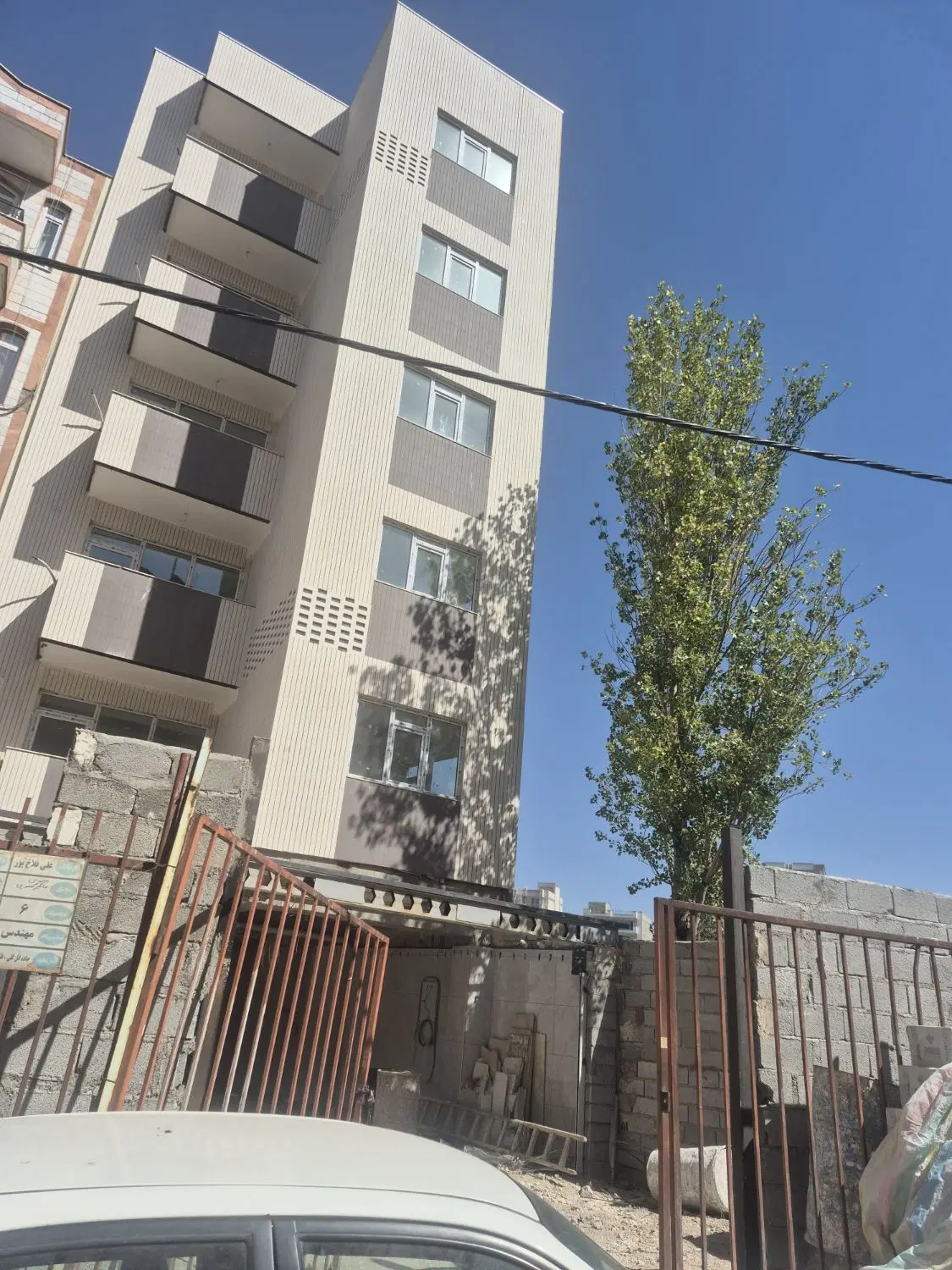 اجاره آپارتمان دو خوابه در ۳۵ متری سینا ایل گلی