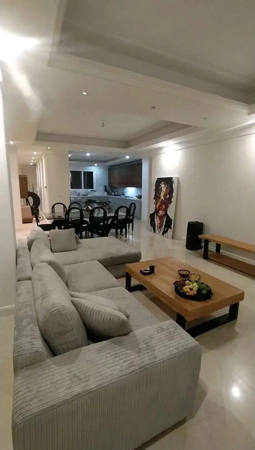 اجاره اپارتمان ۲ خواب طبقه ۱ جی شرقی