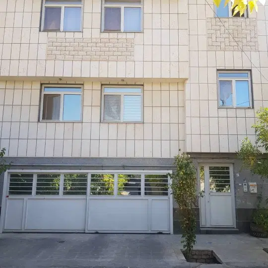 مولانا یک سه خوابه ویلایی تهاتر