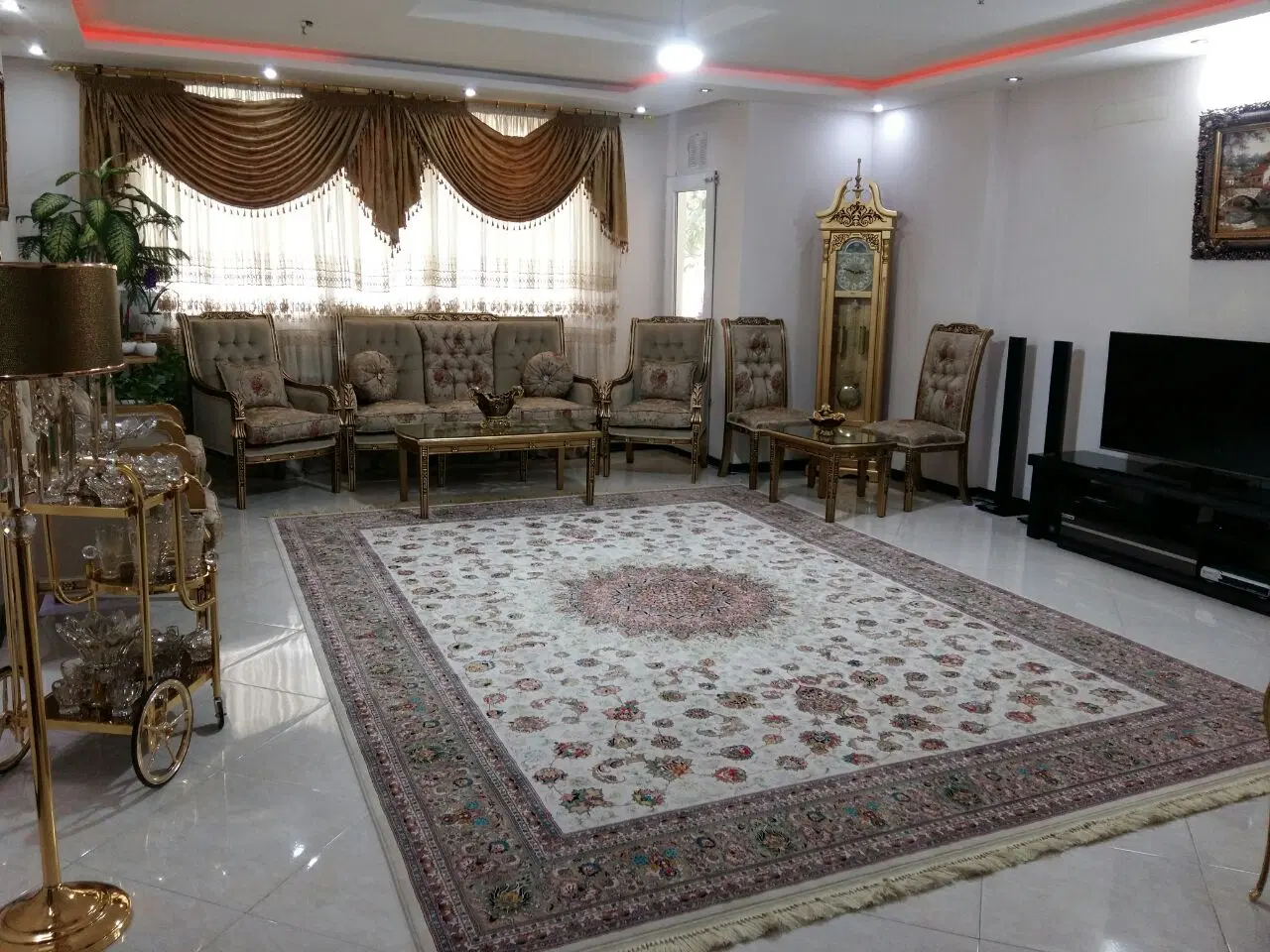 آپارتمان دو خوابه 105متر ملکی