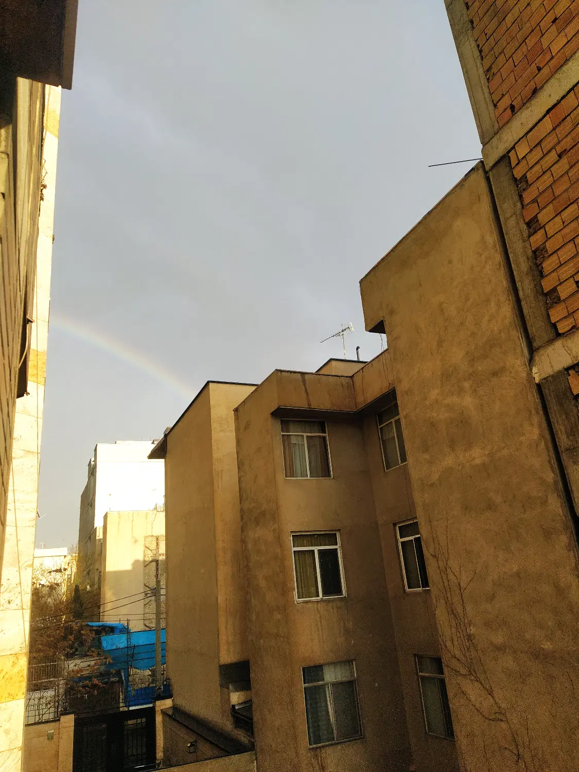 رهن و اجاره آپارتمان سه خوابه