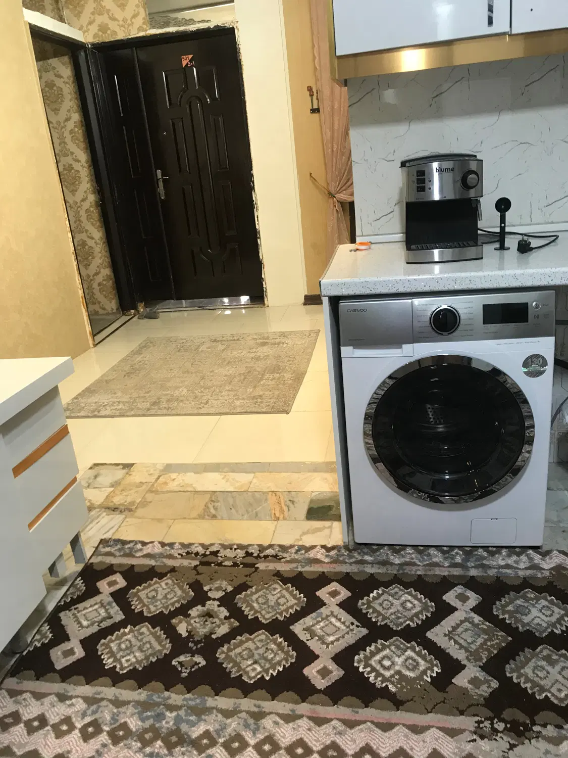 خوابگاه دخترانه