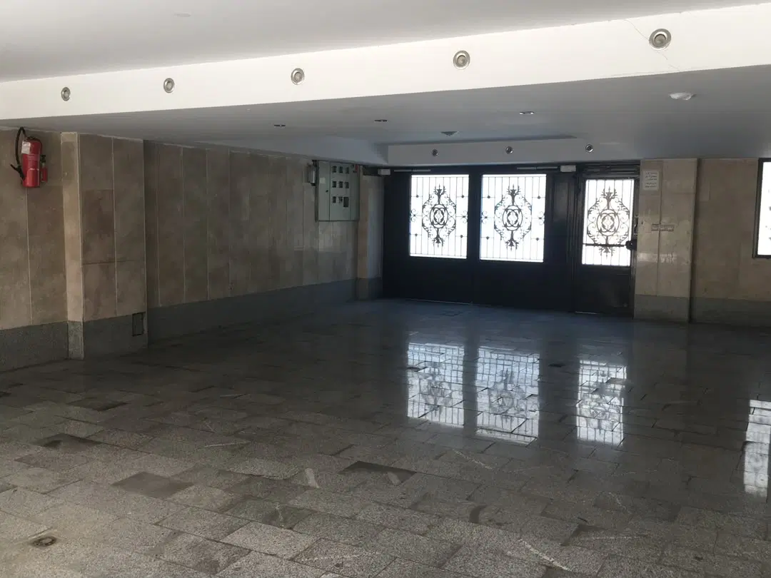 66متری ، فول امکانات