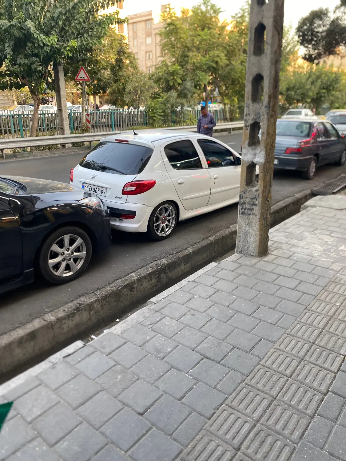 مغازه ۱۸متر بر نبرد جنوبی فروشی