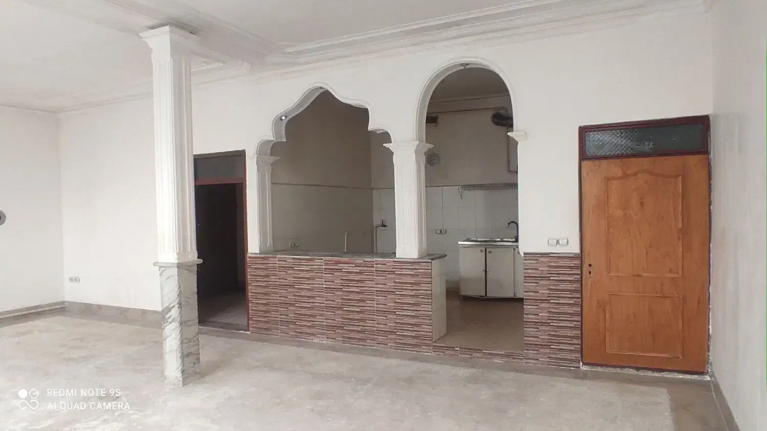 اجاره حیاط در آخماقیه