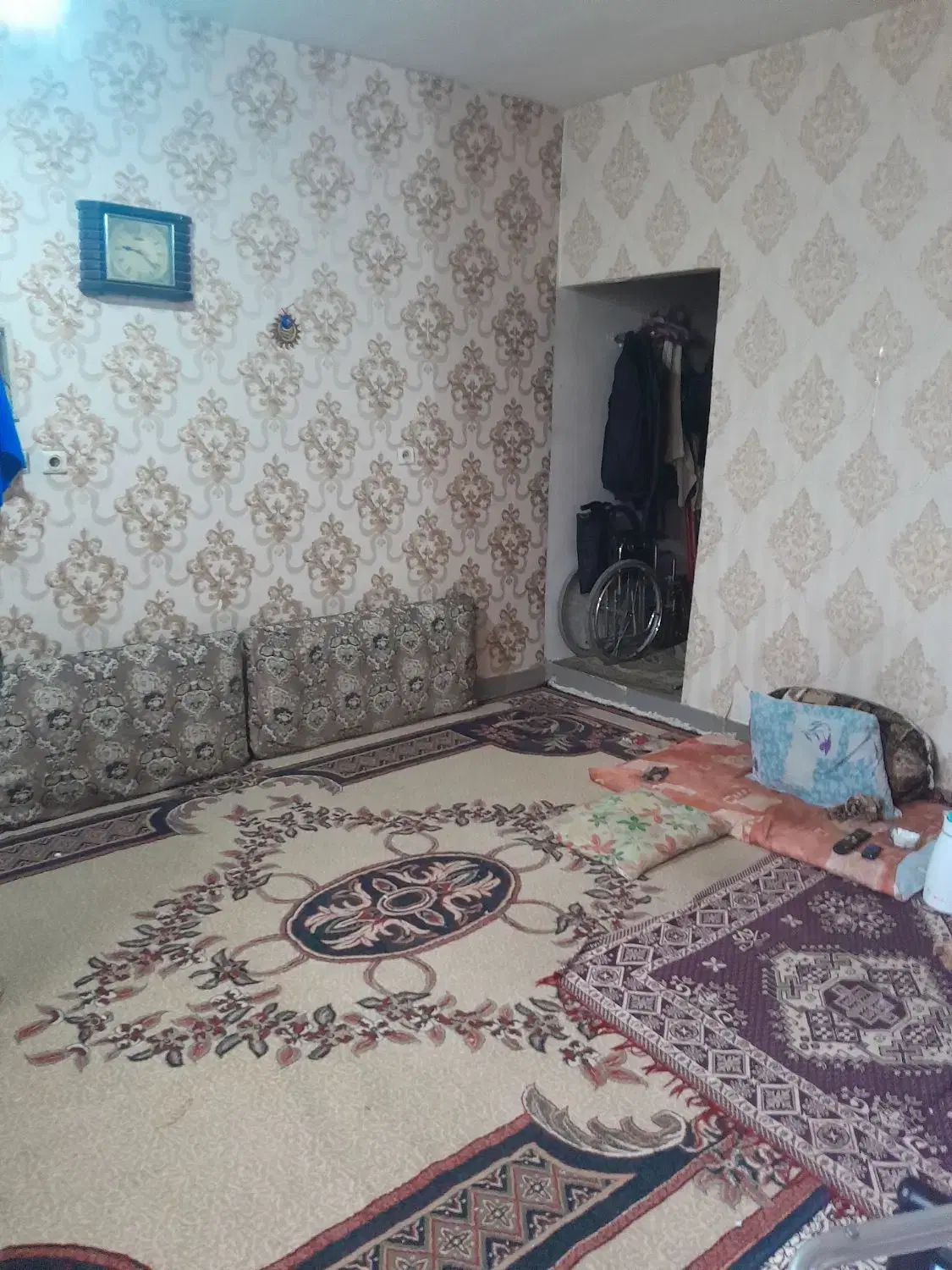 ۳ طبقه خانه مسکونی