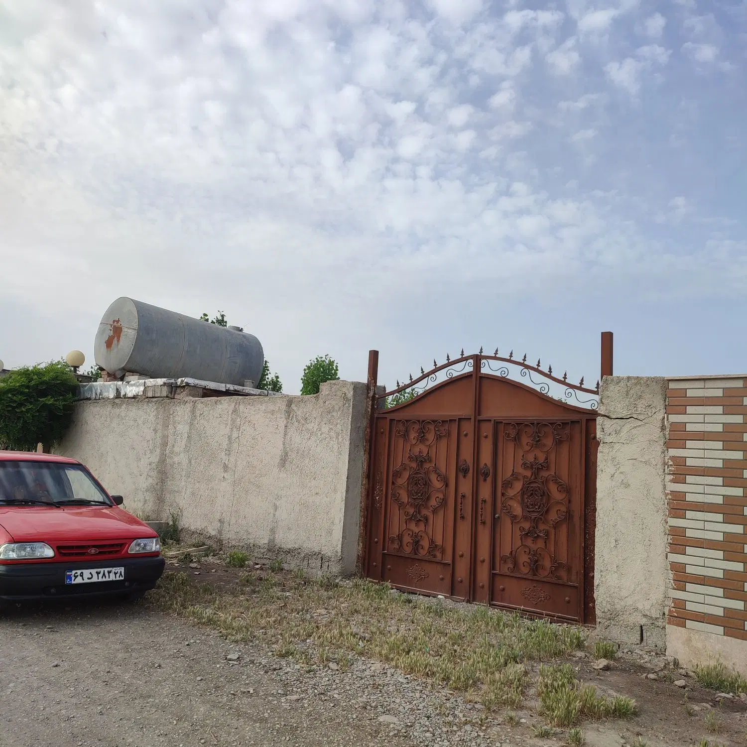 زمین ۴دیواری گلستان ۱۱