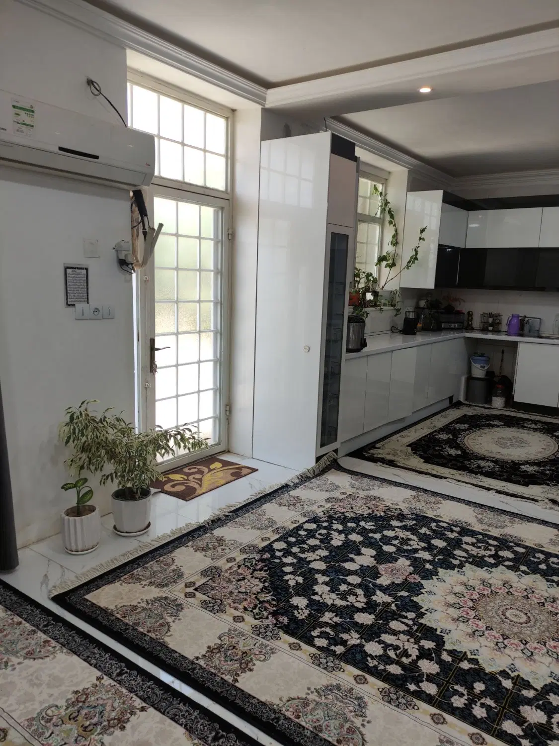 ملک ویلایی 190متری با سویت پنجاه متری