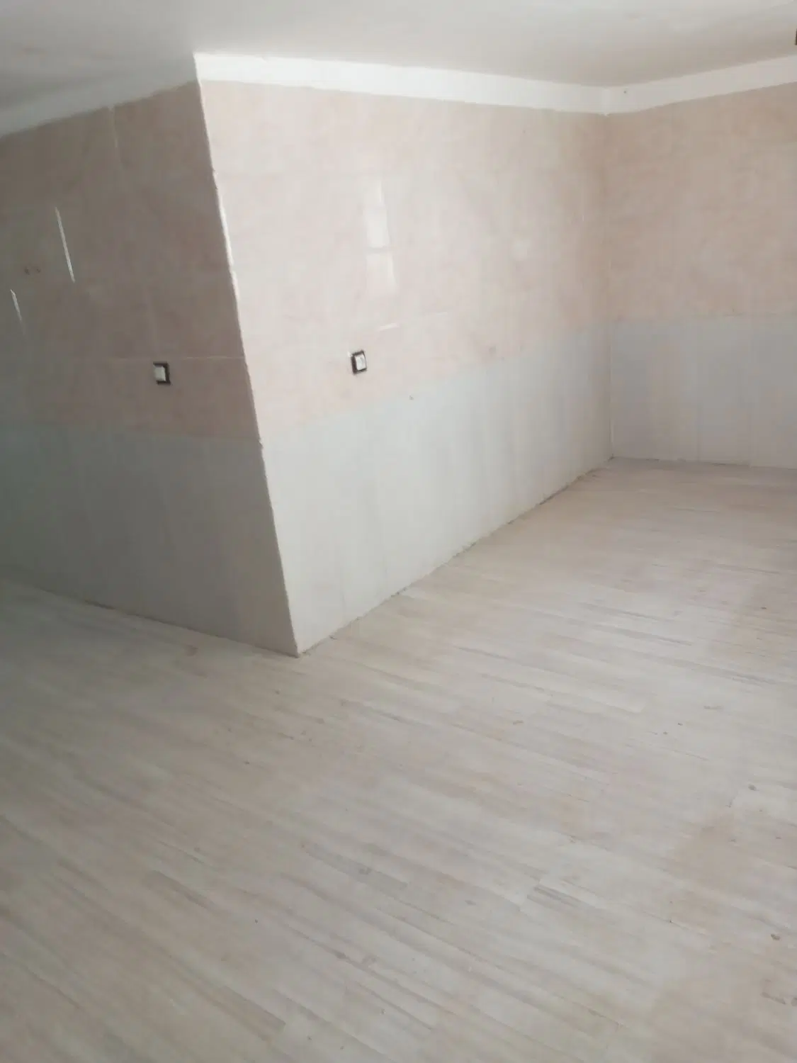مغازه ۵۰ متری