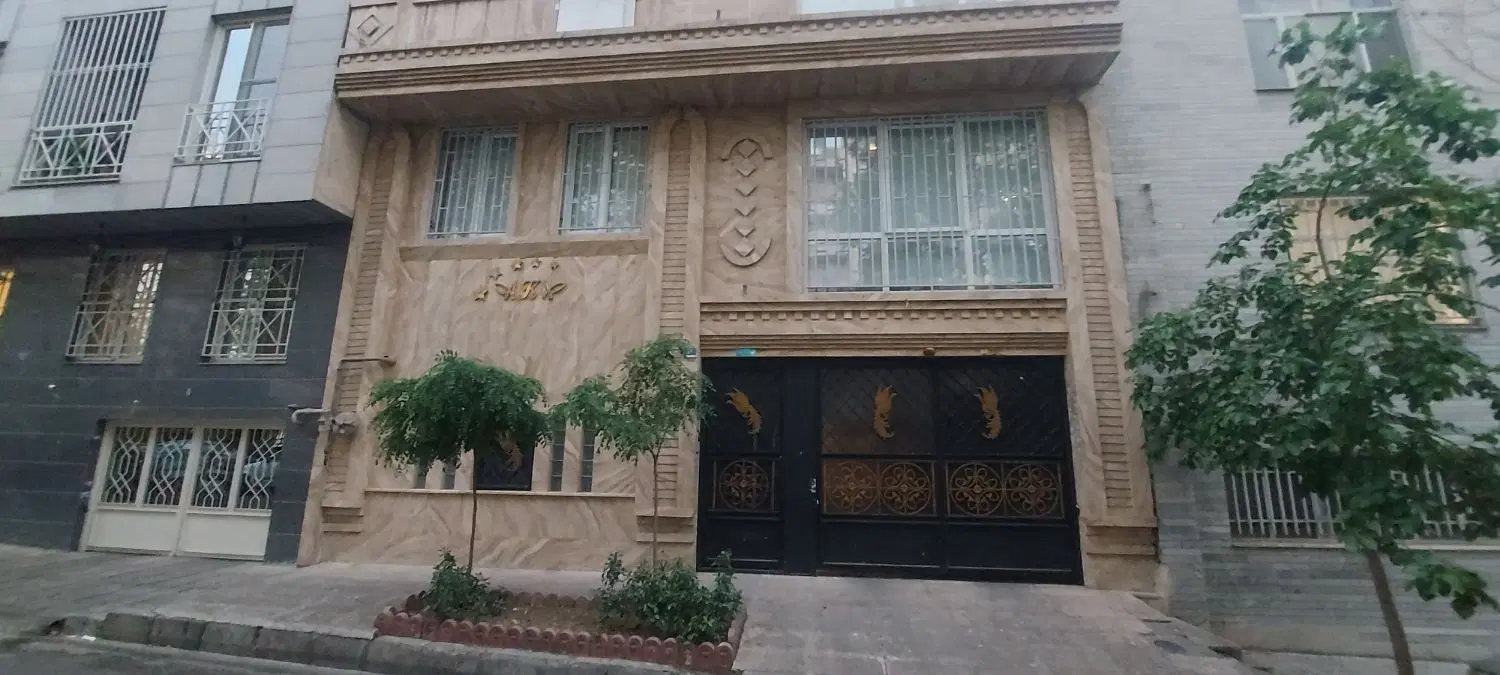 اجاره واحد ۱۲۲ متری