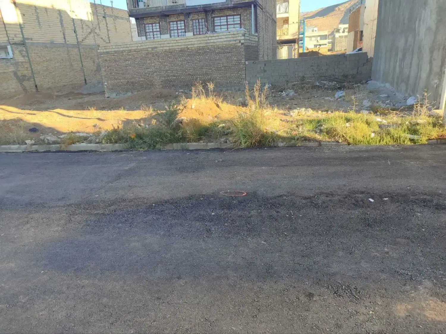 زمین مسکونی قابل ساخت،روبروی دادگستری،شهید منصوری