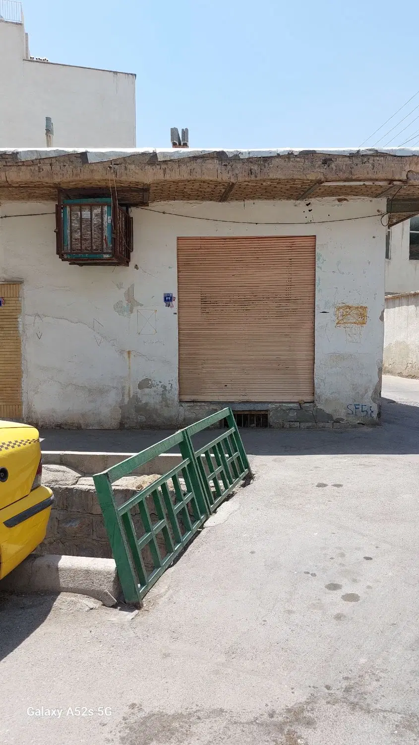 مغازه سرقفلی مالکیت ۲۵متر رو  ۲۵متر زیرزمین دونبش