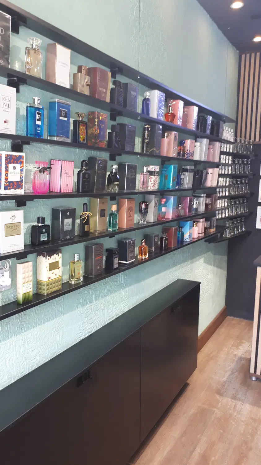 اجاره مغازه عطر و ادکلن و آرایشی