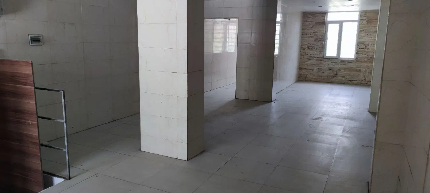 ۲۰۰ متر تجاری بر بلوار پاسدار گمنام
