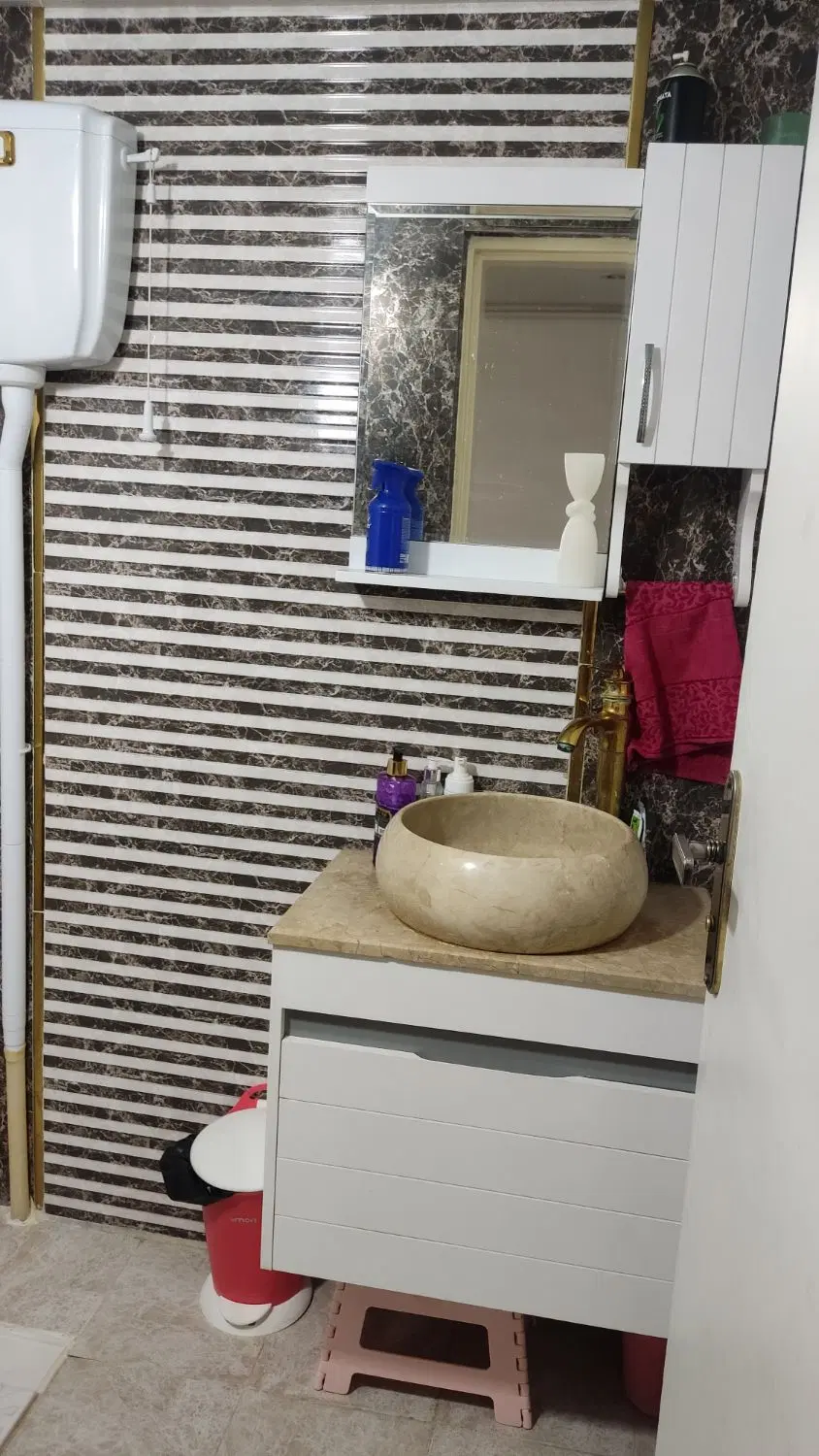 میثاق امین