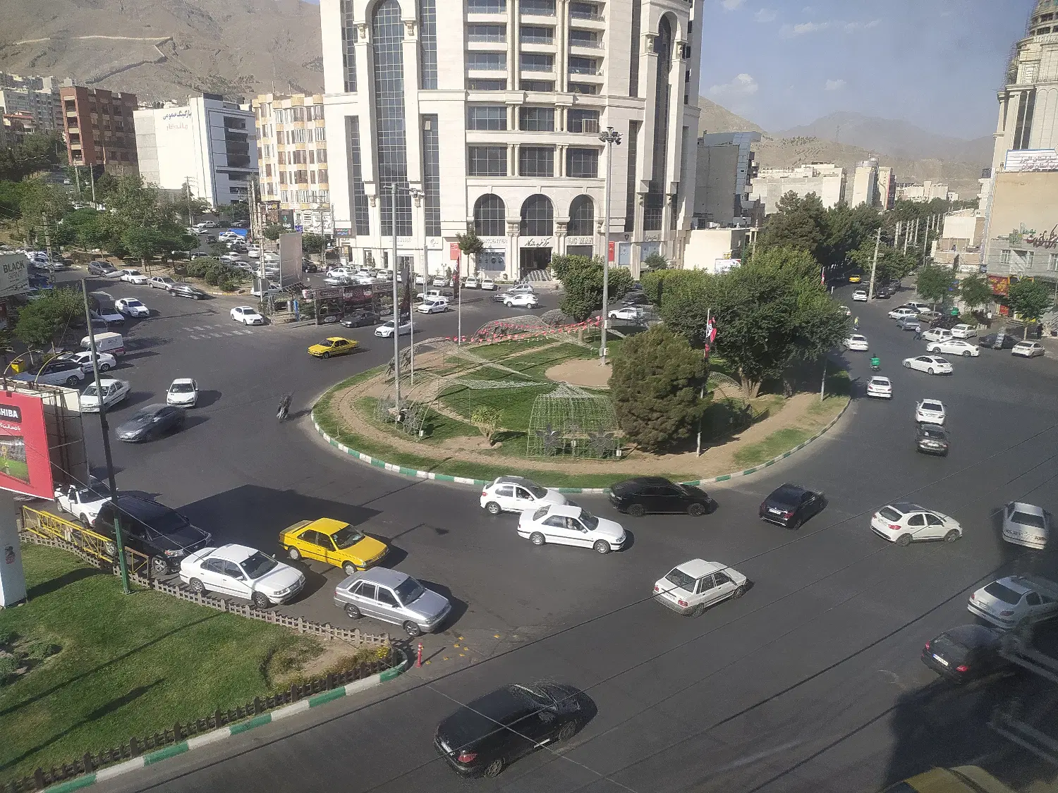 واحد اداری ۸۰ متری فلت بر میدون مهران
