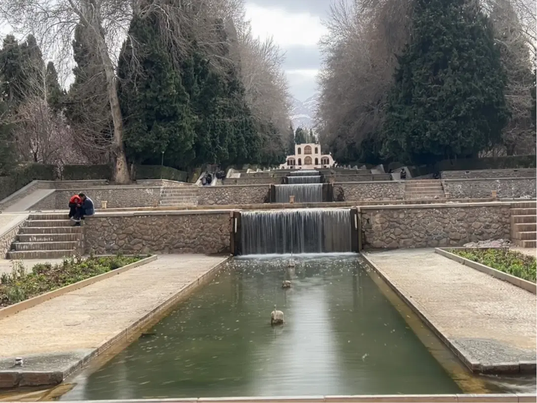 ۵۸۰۰ متر سند تک برگ عالی برای شهرک سازی