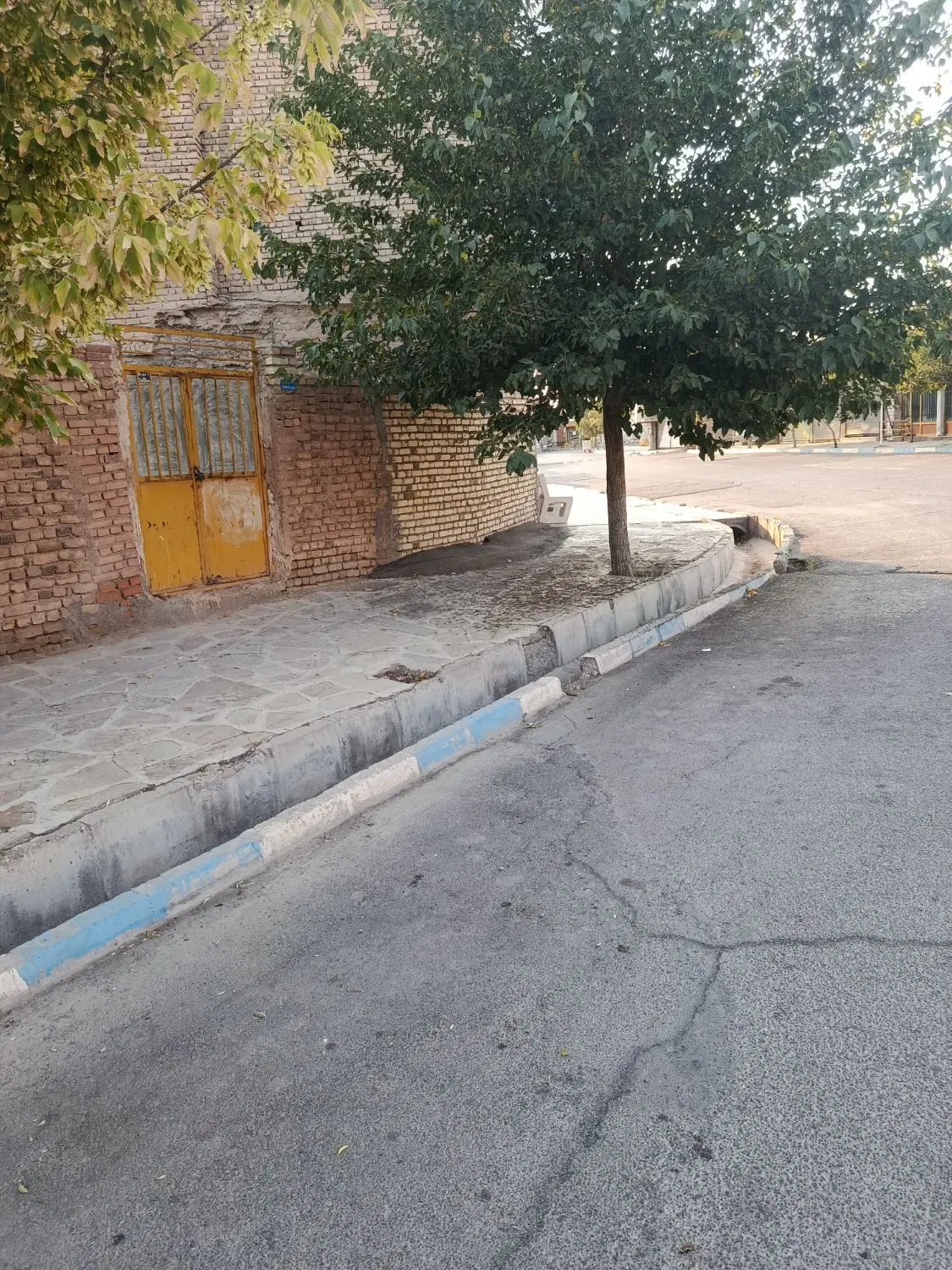 زمین تجاری مسکونی