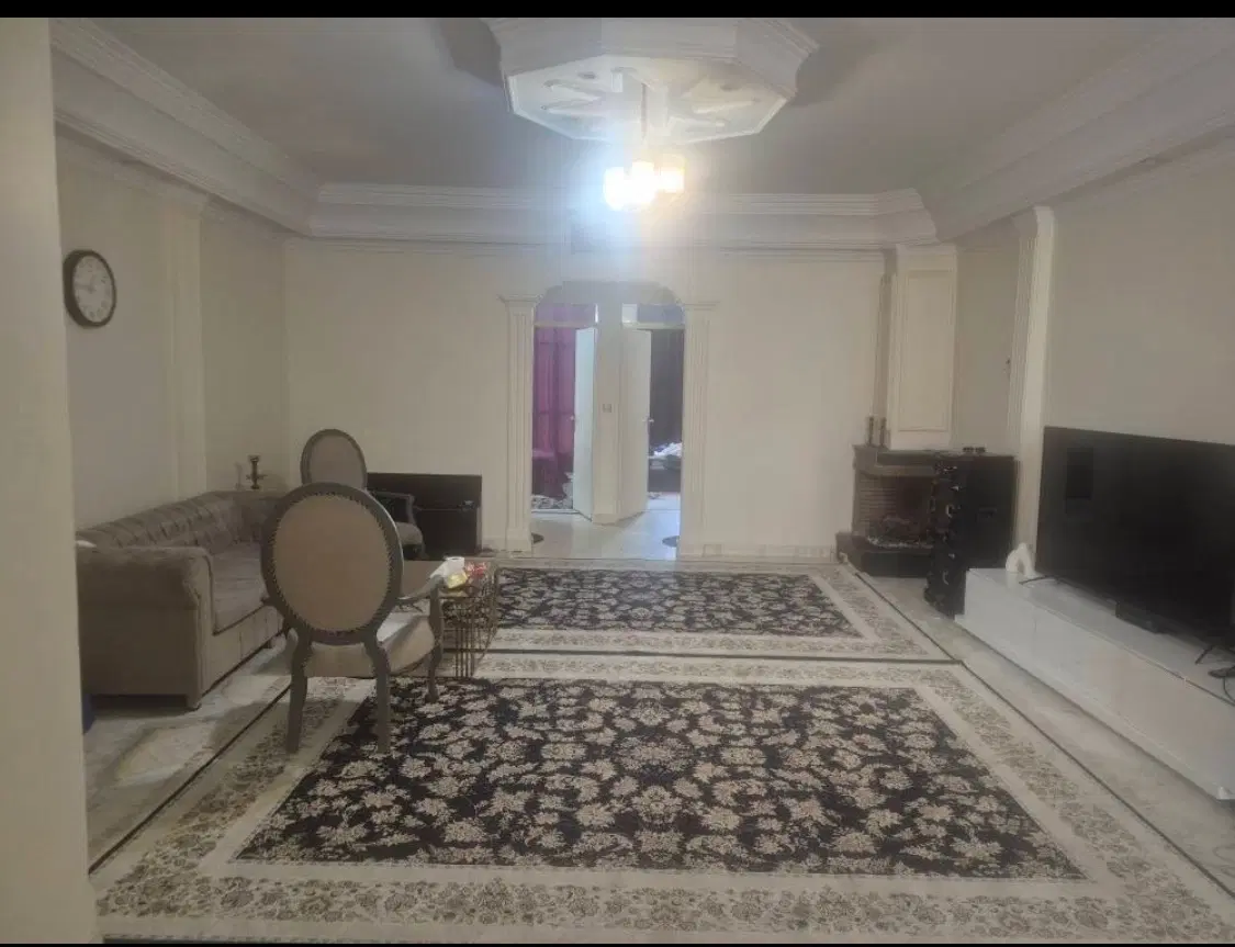 آپارتمان ۹۴ متر نیرو هوایی حیاط اختصاصی
