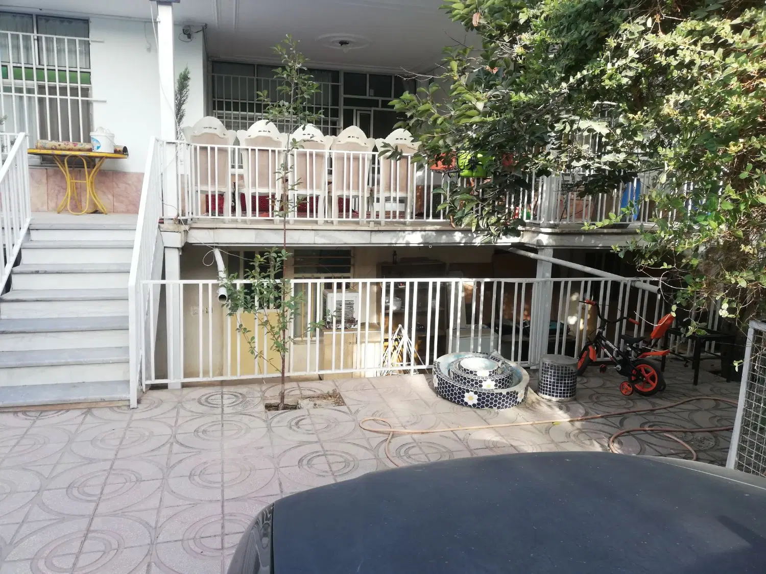 خانه ویلایی باغچه
