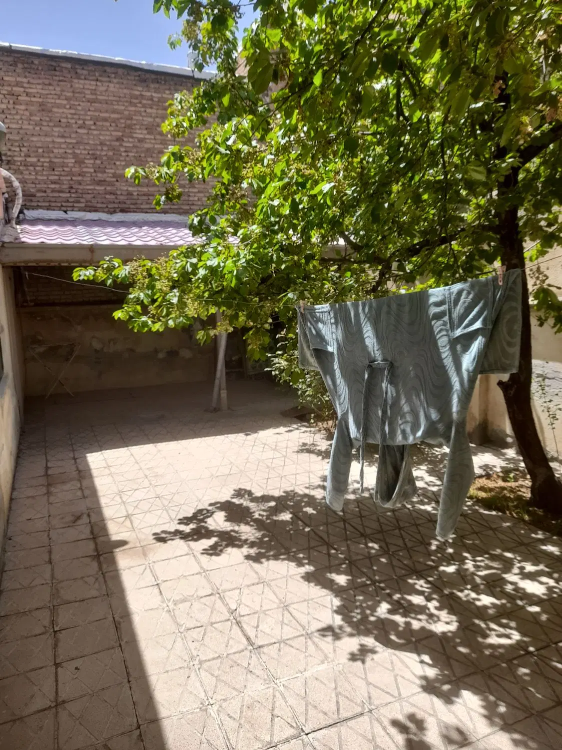 خانه ویلایی در اول جمهوری