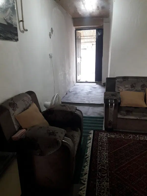 املاک مهر ۶۰متر راه جدا یک طبقه