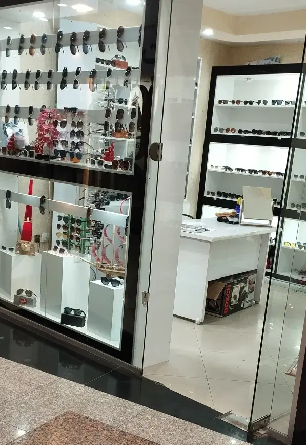 واگذاری مغازه عینک فروشی