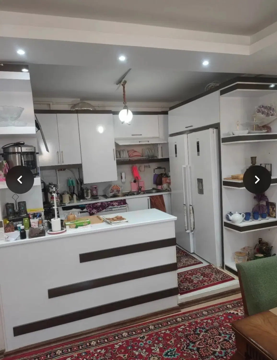 آپارتمان ۱۰۰ متری صدرالشعرا