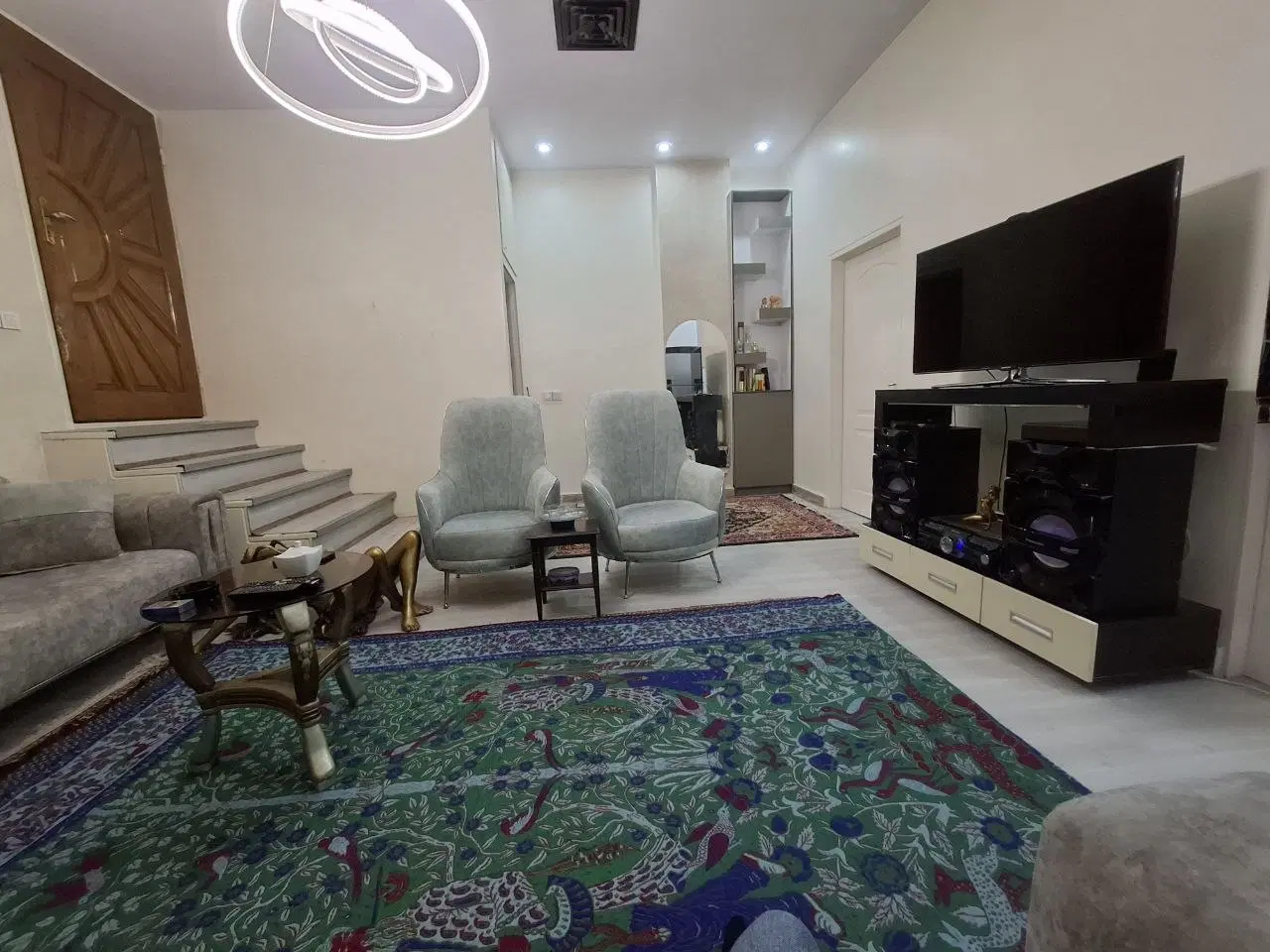 واحد مسکونی نقلی_جنوبی_سالن مربع_فول بازسازی شده