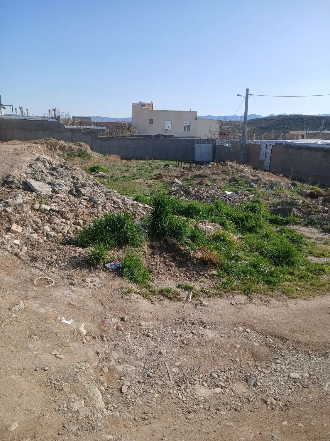 زمین روستایی داخل محدوده