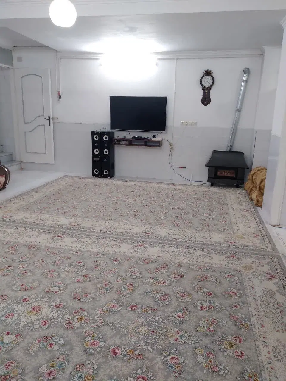 سه طبقه میدان ابوالفضل بلوار جانباز