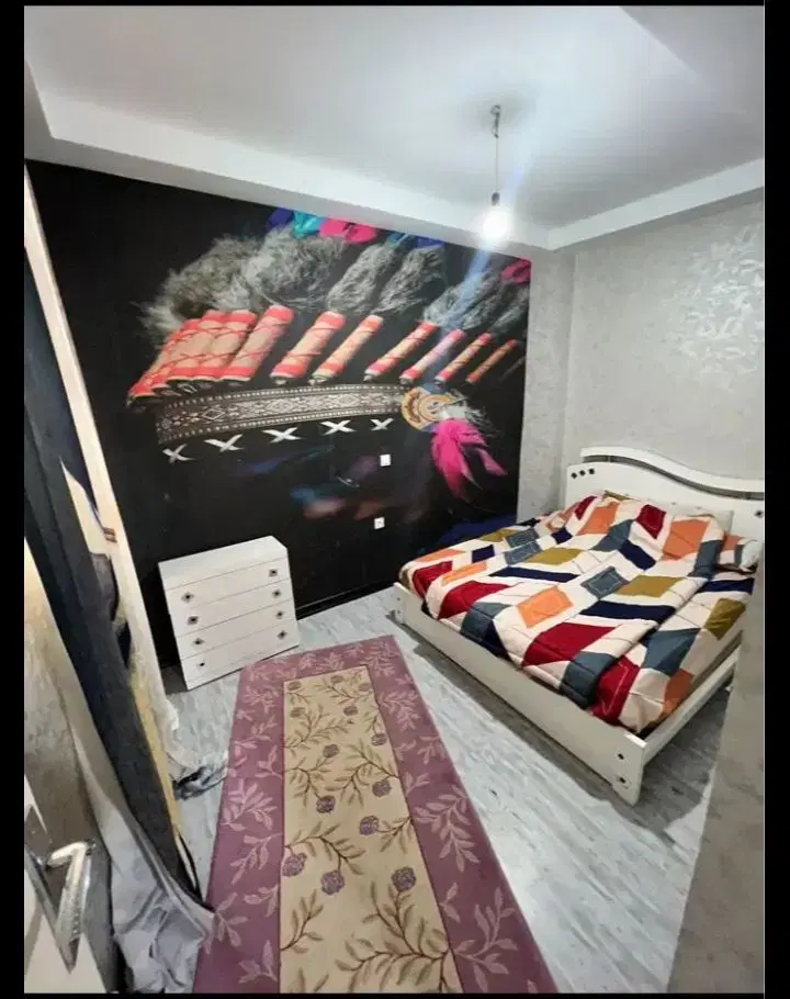 همخانه خانم موجه