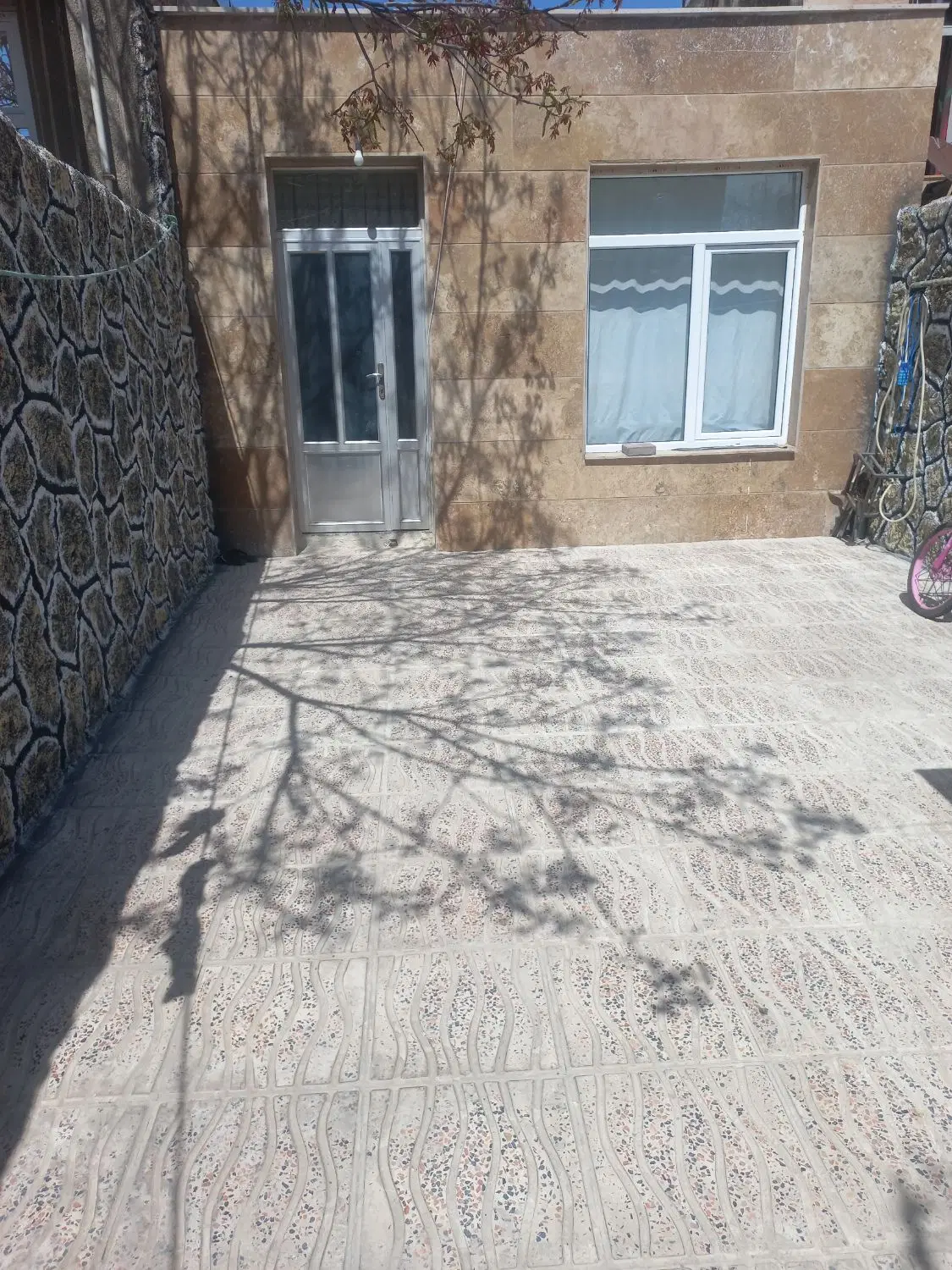 ویلایی دروحدت