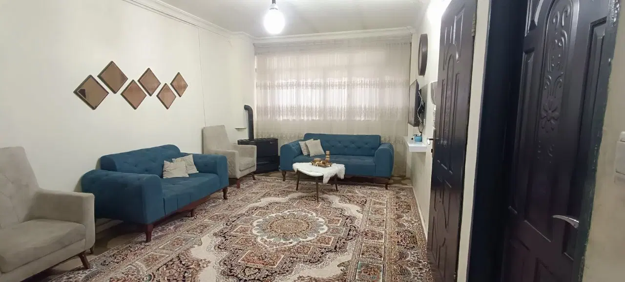 آپارتمان وحید ۱۶ چهارراه اول داخل کوچه یک متری