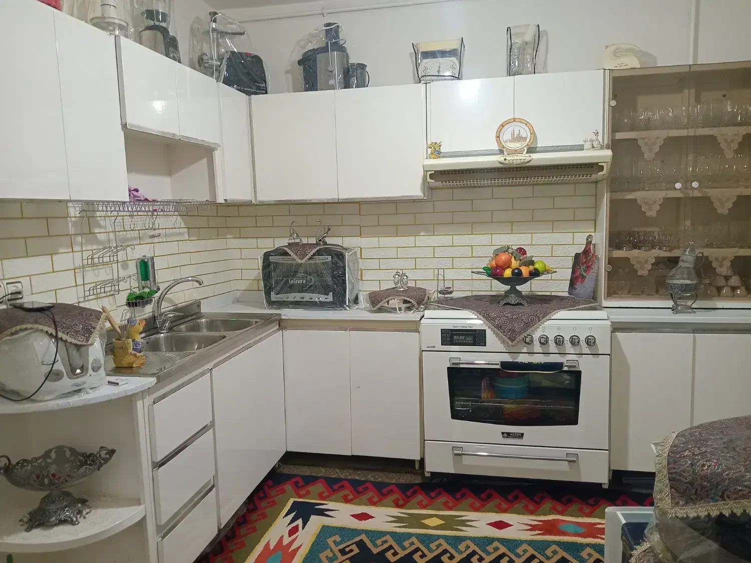 خانه حیاط دار صدف