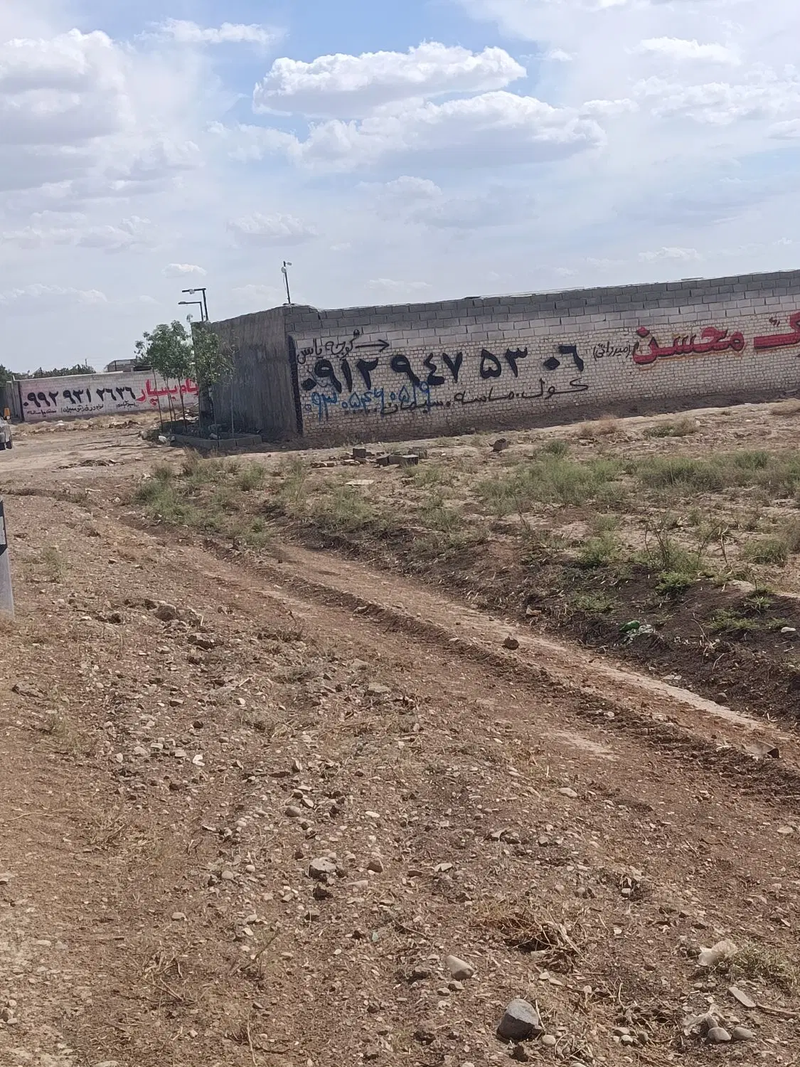 600متر زمین بحر خیابان حسین آباد ایجدان