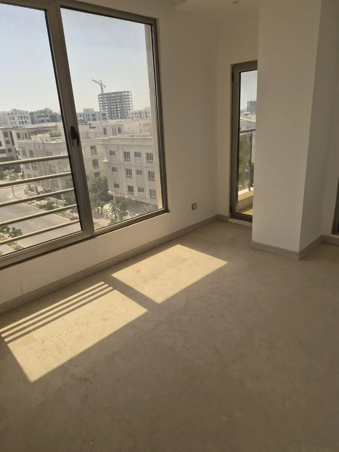 فروش آپارتمان ۹۳متری