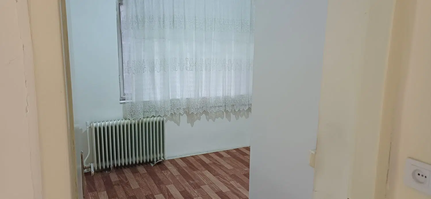اجاره واحد مسکونی در خیابان برق مجتمع سامان