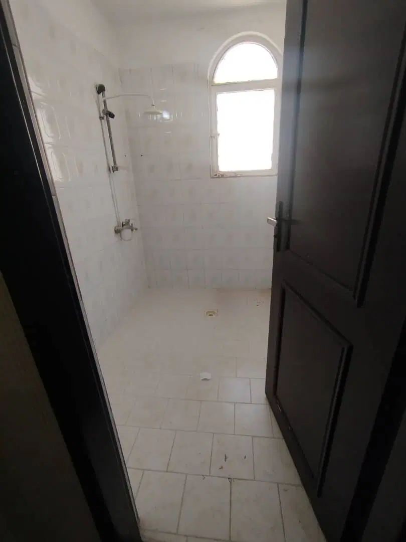 آپارتمان اکباتان